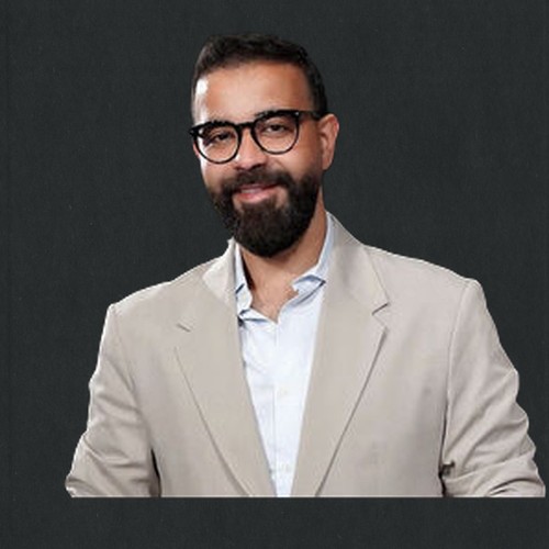 عبدالعزيز لويس
