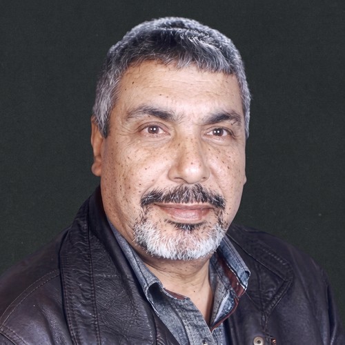 أحمد منصور