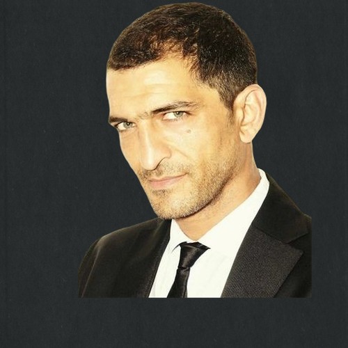 عمرو واكد