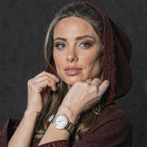 أنابيلا هلال
