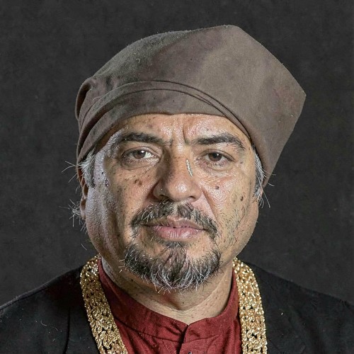 أنور البابا (أم كامل)