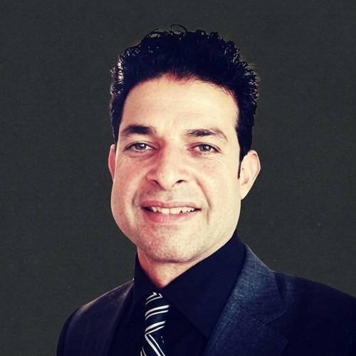 أشرف عبدالحليم