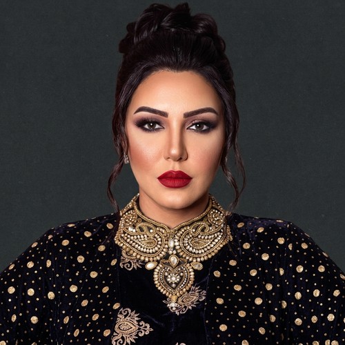 أسماء لمنور