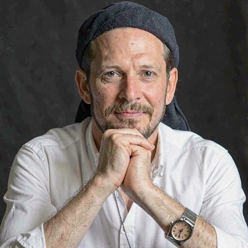 أيمن الشيوي