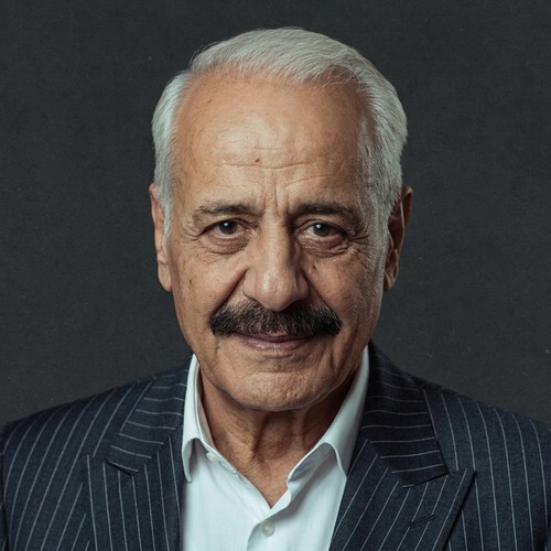 أيمن زيدان