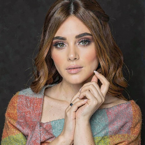 إيمي الجندي