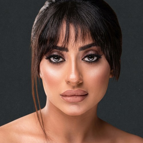 فاطمة كازروني
