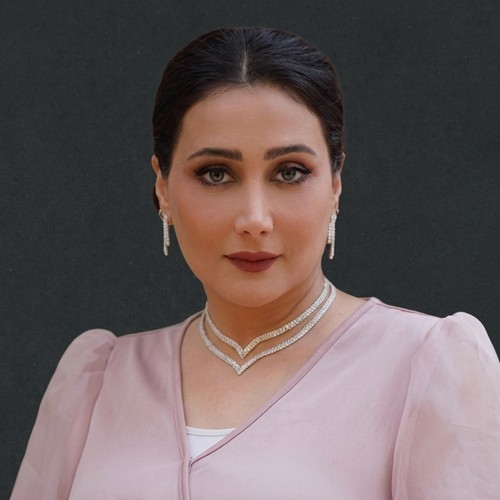 فاطمة البصيري