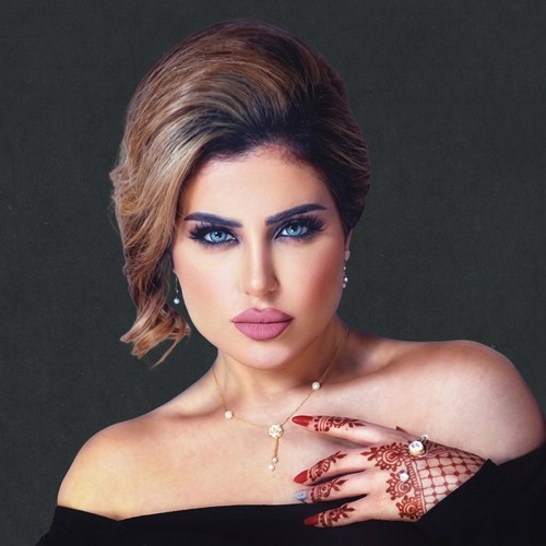 حليمة بولند