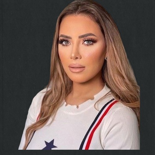 هبة عبدالعزيز