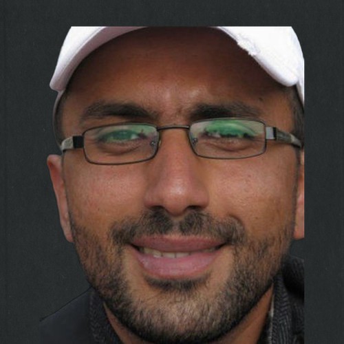 كريم مدحت
