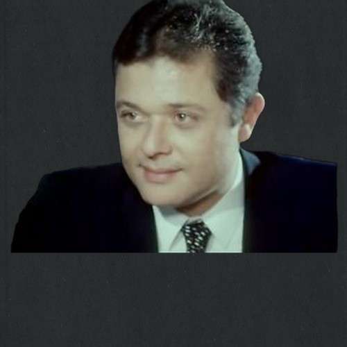 محمود عبدالعزيز