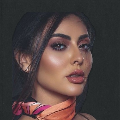مريم حسين