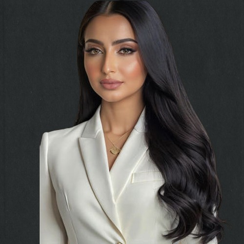 مريم عبدالعزيز