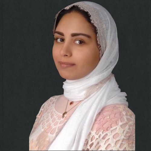 نادية القناعي