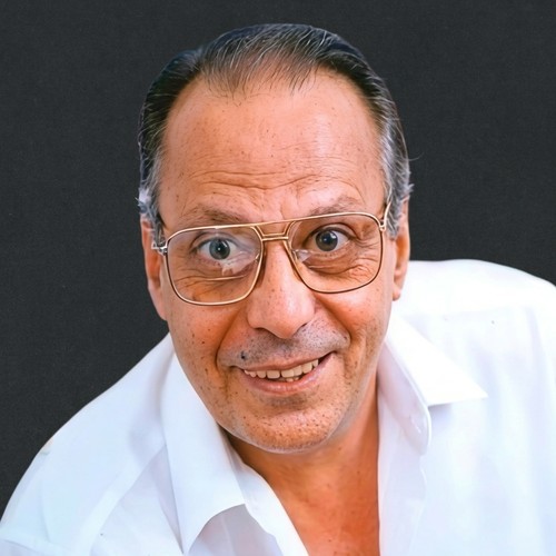 أسامة عباس