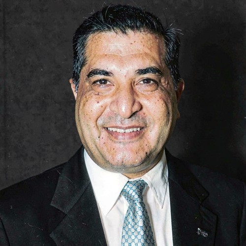 رياض الخولي