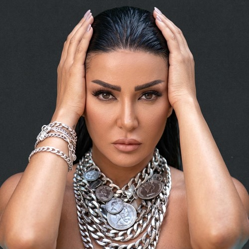 سمية الخشاب