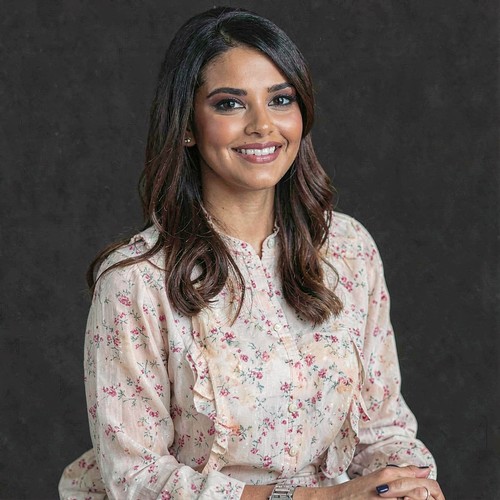 تغريد الهويش