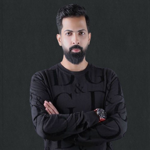 طارق الحارثي